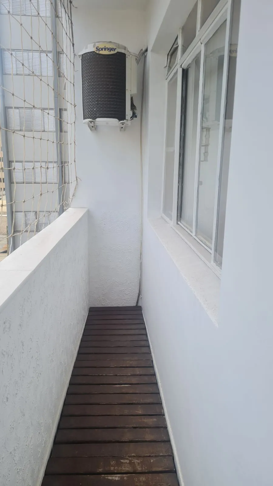 Imagem Sala comercial à venda, Centro de Sorocaba, 25 m², recepção, pronta para uso, próxima à Rua São Bento e ao Boulevard Braguinha, ideal para escritório