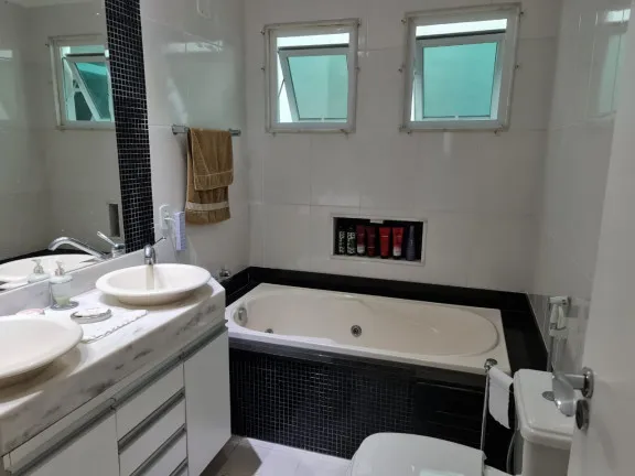 Imagem Casa com 3 Quartos à Venda, 220 m² em Camboinhas - Niterói