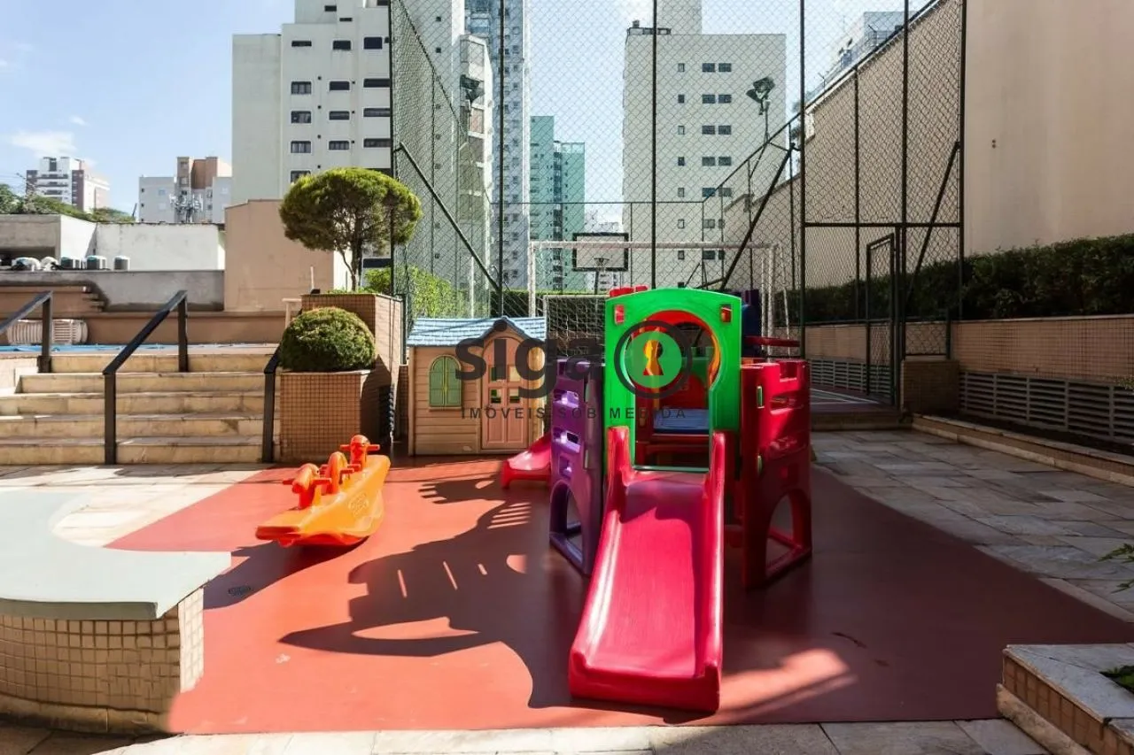 Imagem Apartamento a venda ou Locação em Moema com 4 quartos