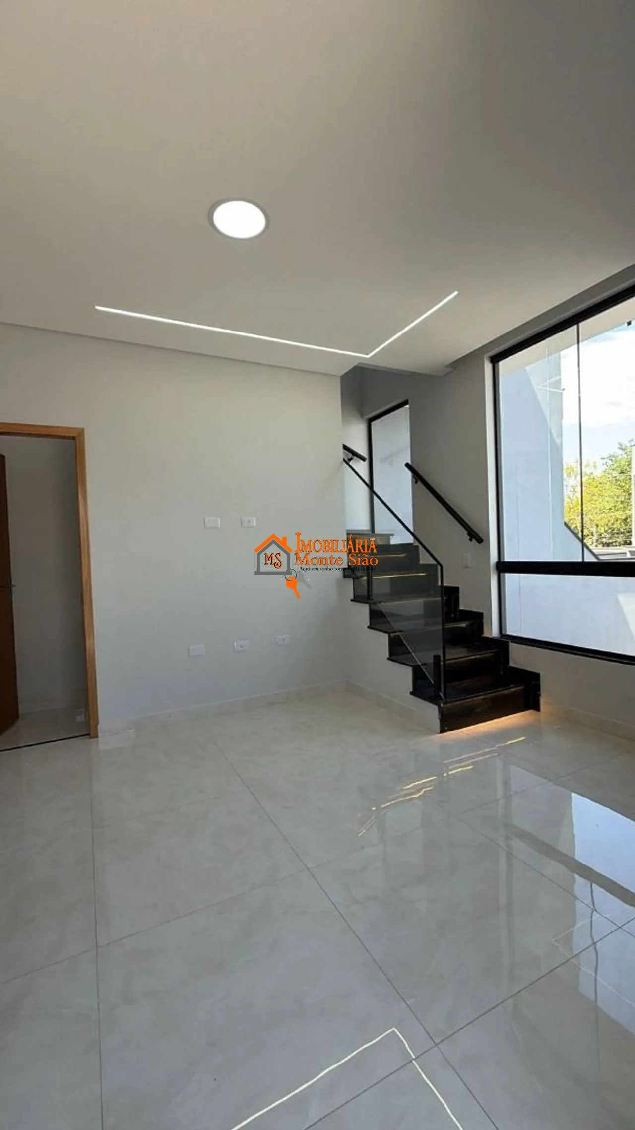 Imagem Sobrado com 2 dormitórios à venda, 80 m² por R$ 520.000,00 - Jardim Zélia - Itaquaquecetuba/SP