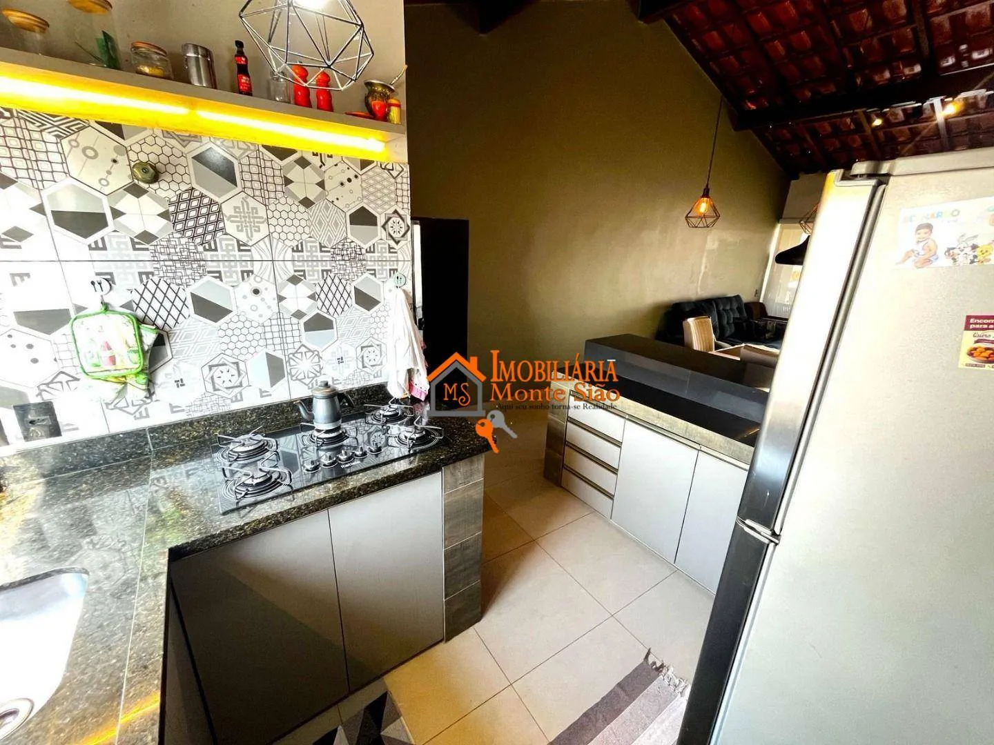 Imagem Sobrado com 3 dormitórios à venda, 210 m² por R$ 550.000,00 - Vila Rio de Janeiro - Guarulhos/SP