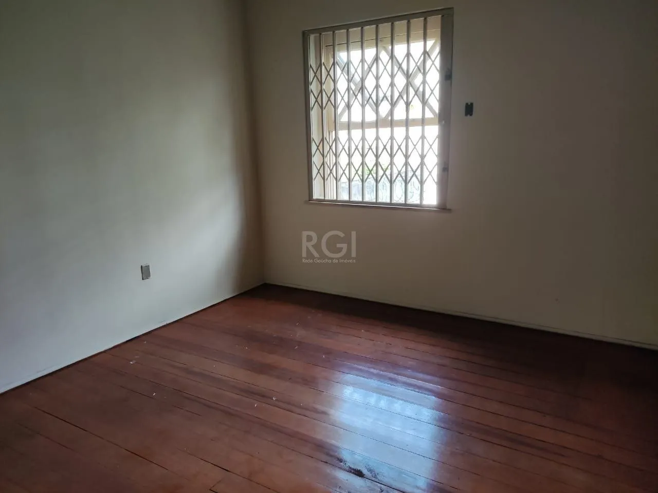 Imagem Casa para Venda - 140m², 3 dormitórios, Floresta
