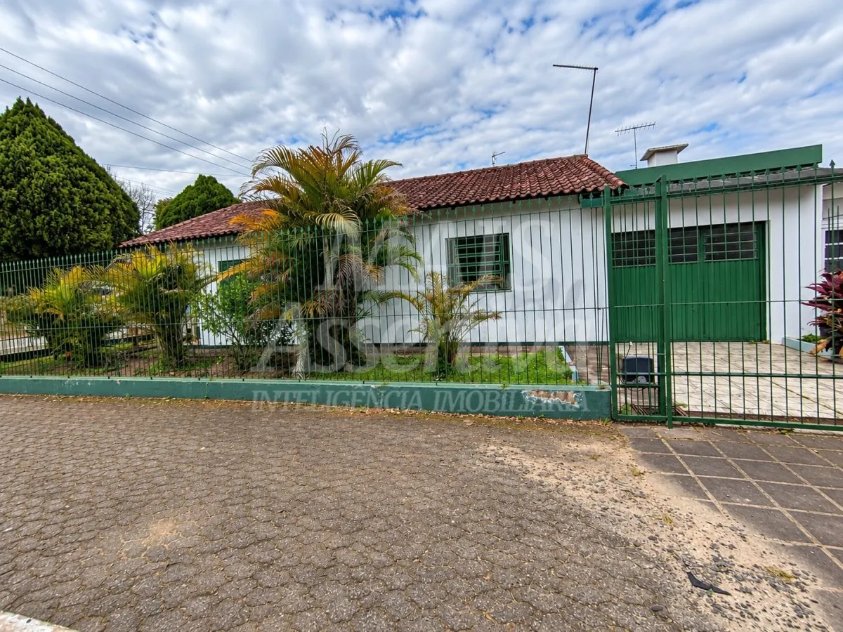Imagem Casa de 3 dormitórios no Centro de Campo Bom - 97m²