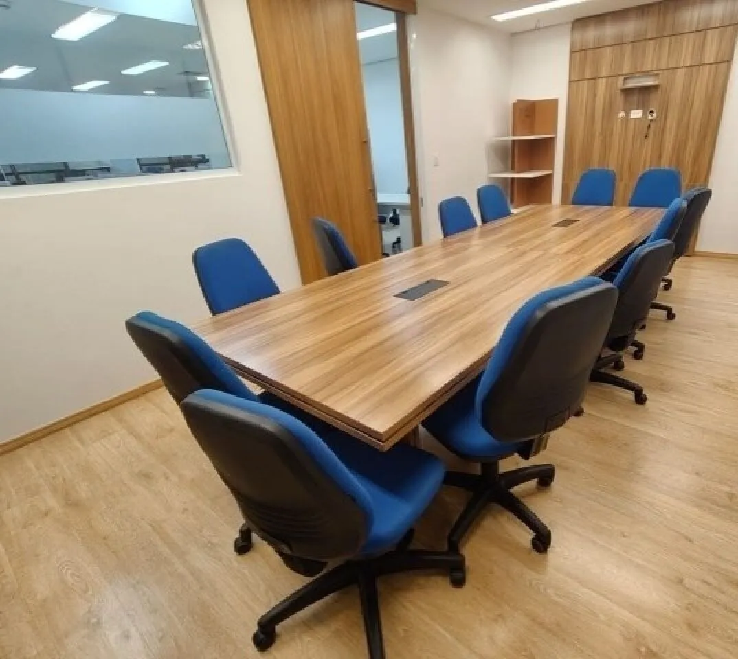 Imagem Sala comercial com 251m², para locação, com salas e vão livre, 6 vagas, na Vila Olímpia