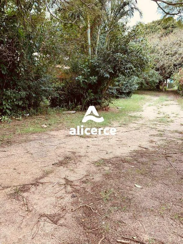 Imagem Terreno com Casa à venda l 2.085,85m² l Tapera da Base - Florianópolis/SC