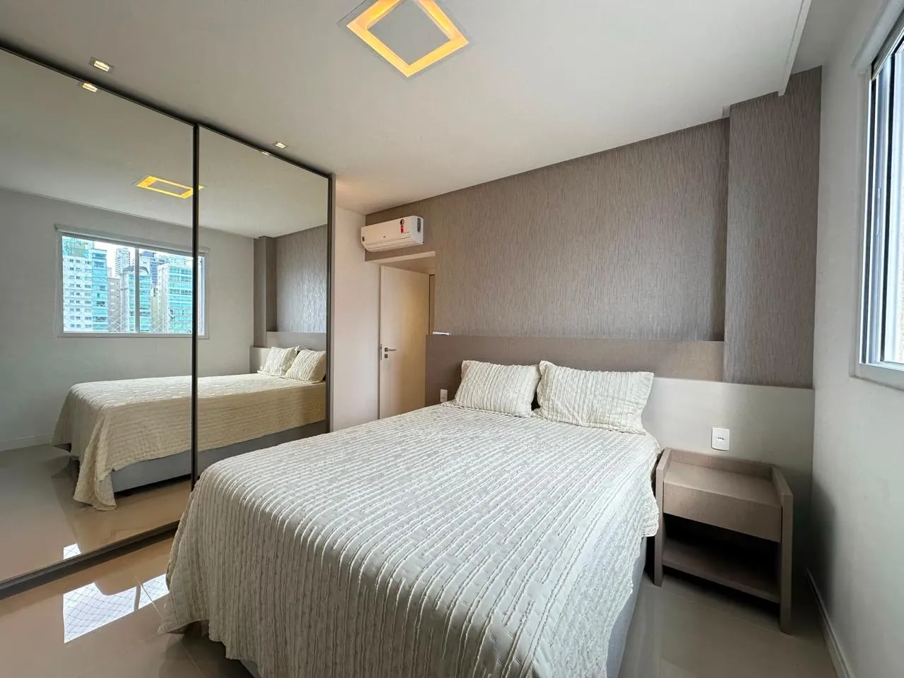 Imagem Apartamento à venda com 167m2 por R$ 2.400.000,00