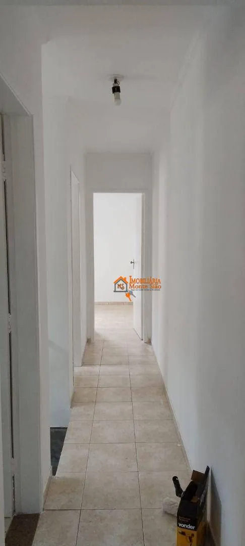 Imagem Sobrado com 2 dormitórios à venda, 60 m² por R$ 431.000,00 - Cidade Aracilia - Guarulhos/SP