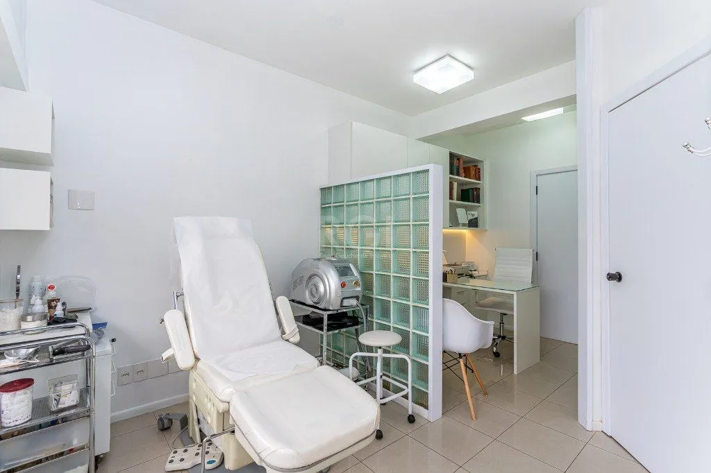 Imagem Conjunto/Sala para Venda - 44m², 0 dormitórios, Auxiliadora