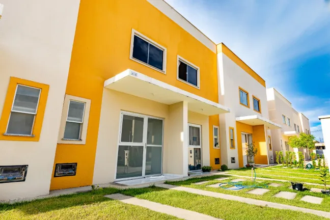 Foto do imóvel Casa de Condomínio com 2 Quartos à Venda, 77 m² em Pajuçara - Natal
