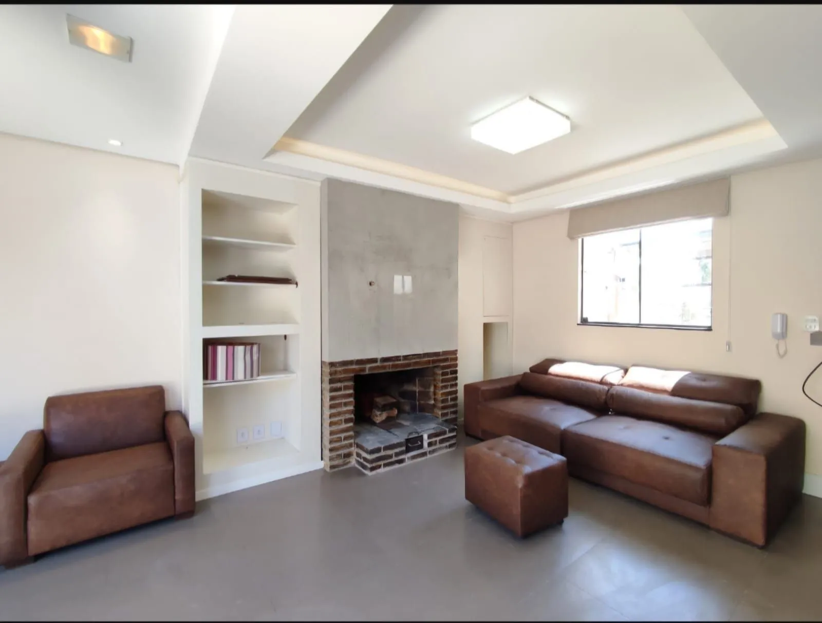 Imagem Cobertura Duplex Reformada com 115m² no Bairro Auxiliadora