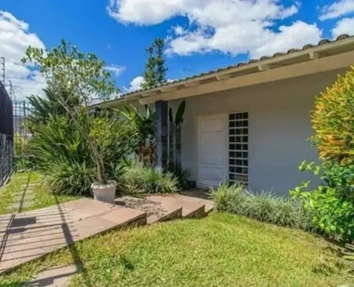 Imagem Casa 3d com suíte, bairro três figueira