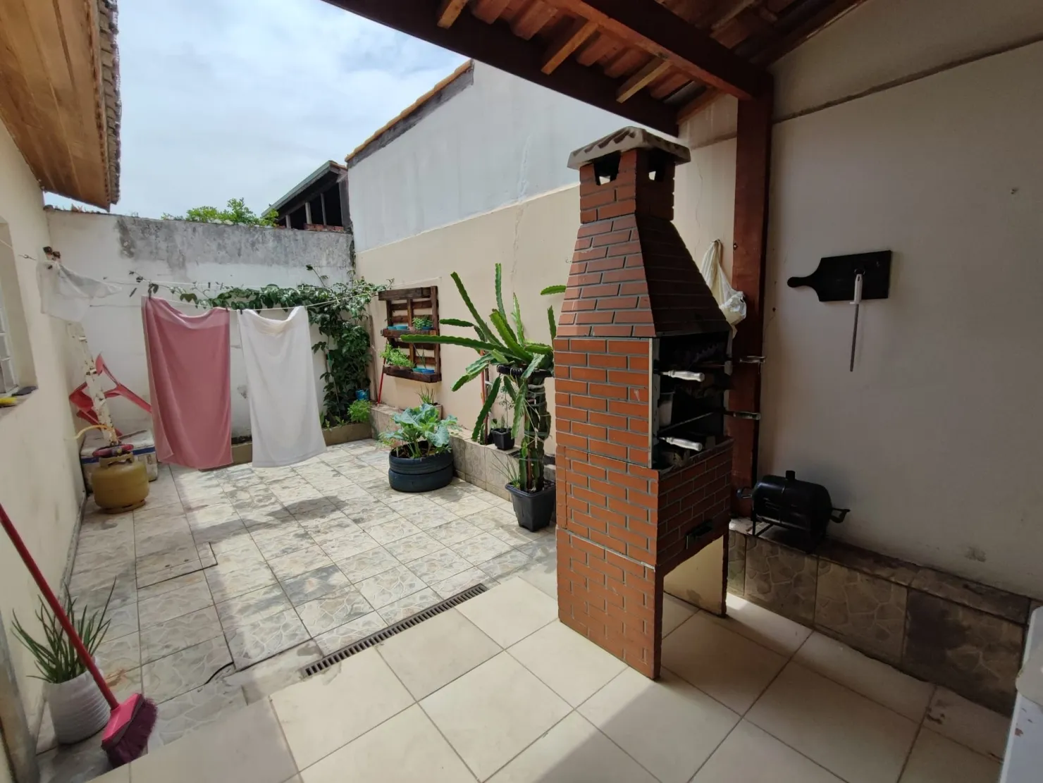 Imagem Casa à venda 2 Quartos, 3 Vagas, 190M², Residencial Vale das Acácias, Pindamonhangaba - SP