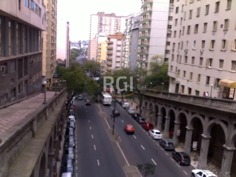 Imagem Terreno para Venda - 200m², 0 dormitórios, Centro