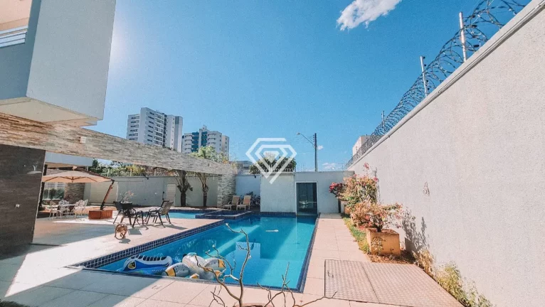 Imagem Sobrado 5 Suítes, 1.080 m² c/ lazer à venda na 205 Sul