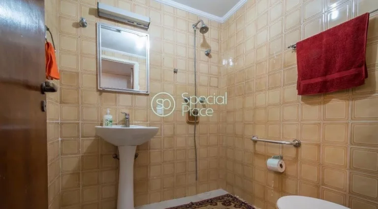 Imagem Amplo apartamento no miolo do Brooklin, 170 m², andar alto, sala para dois ambientes com ar condici...