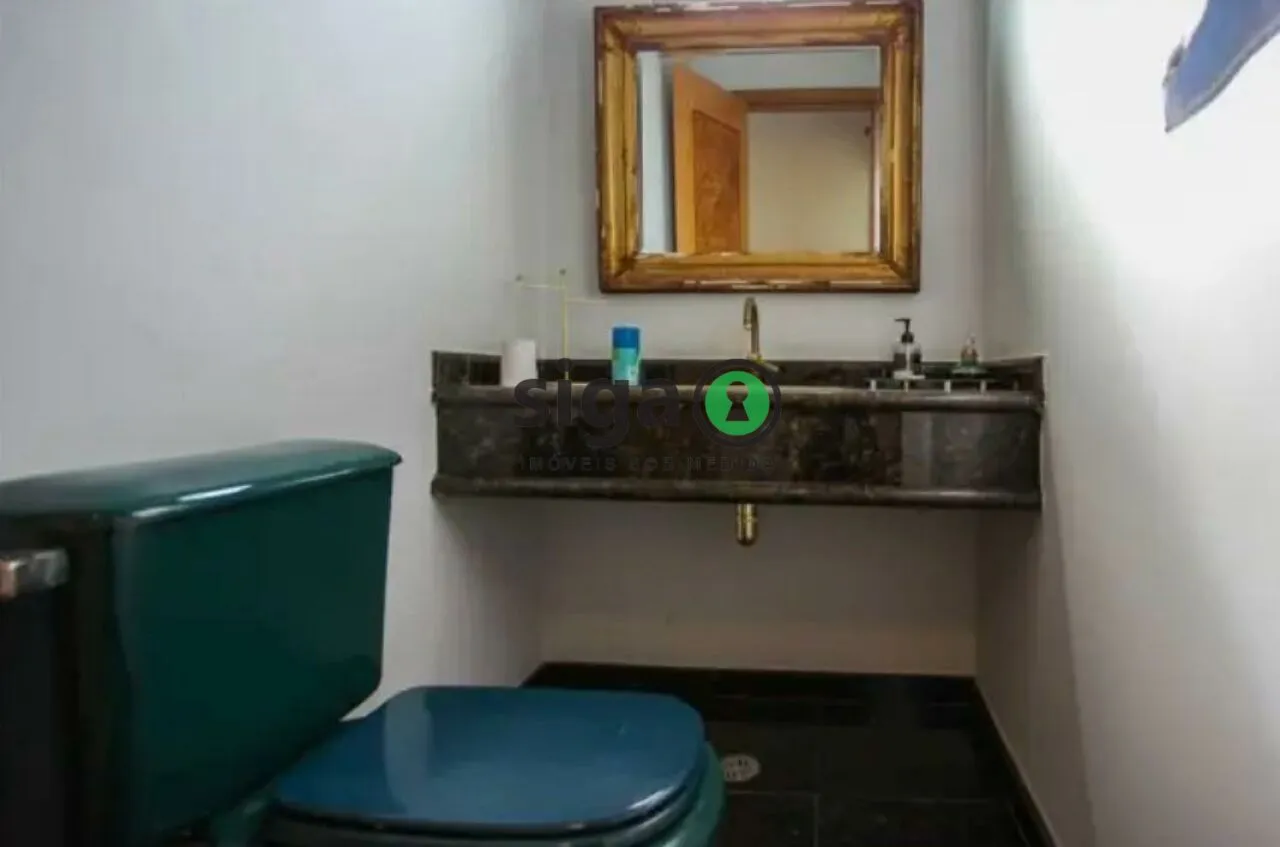 Imagem Casa Assobradada à Venda , com 4 suites, 4 vagas na Vila Madalena