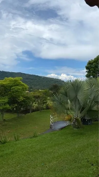 Imagem Oportunidade Imperdível em Moeda/MG! com 3.700m² de area