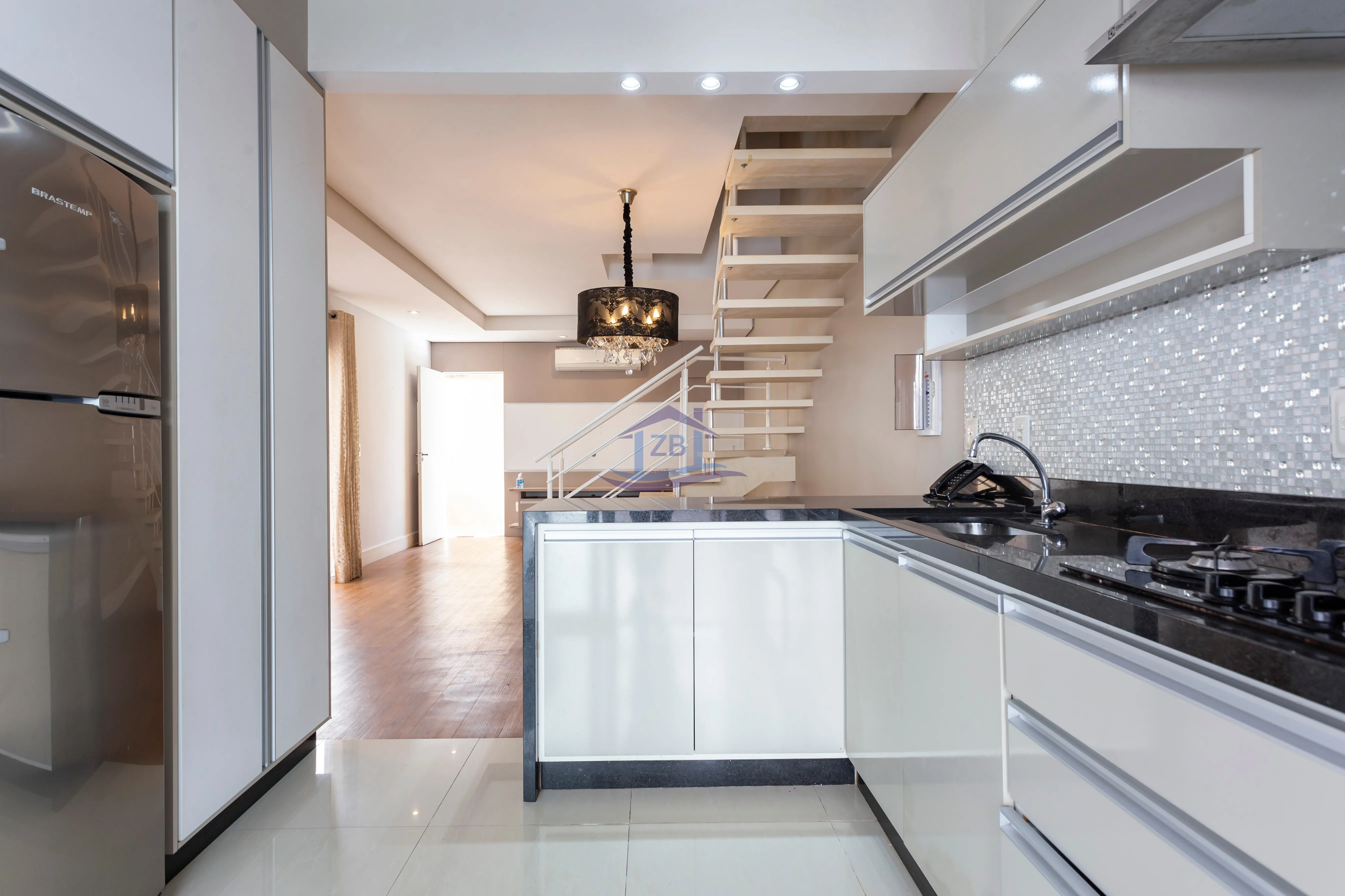 Imagem CASA RESIDENCIAL em COTIA - SP, CHÁCARA PAVOEIRO