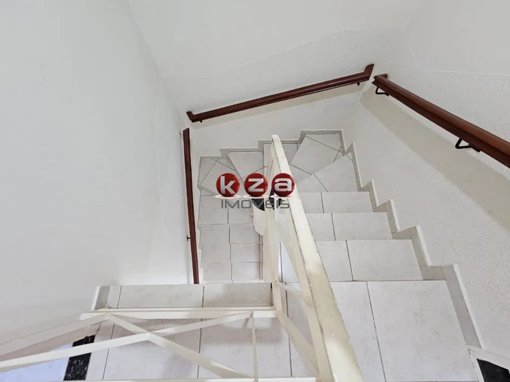 Imagem Casa em Condomínio de Luxo à Venda em Sumaré-SP, Parque Villa Flores: 3 Quartos, 2 Banheiros, 1 Vaga, 68,98m²!