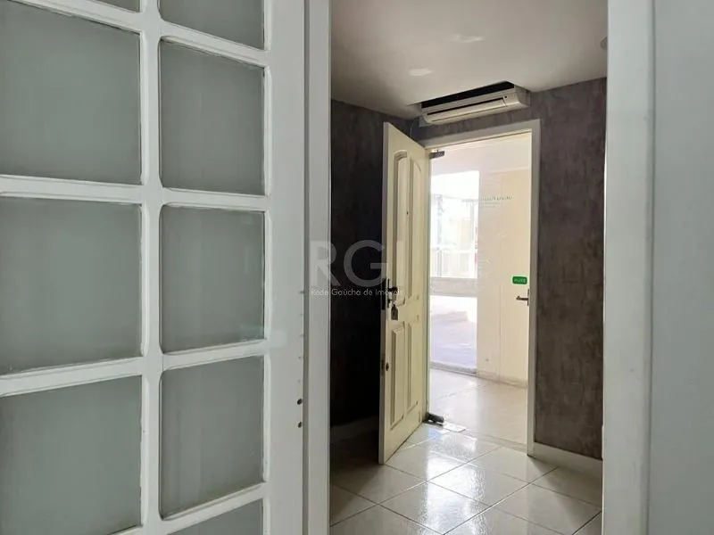 Imagem Conjunto/Sala para Venda - 44.5m², 0 dormitórios, Floresta