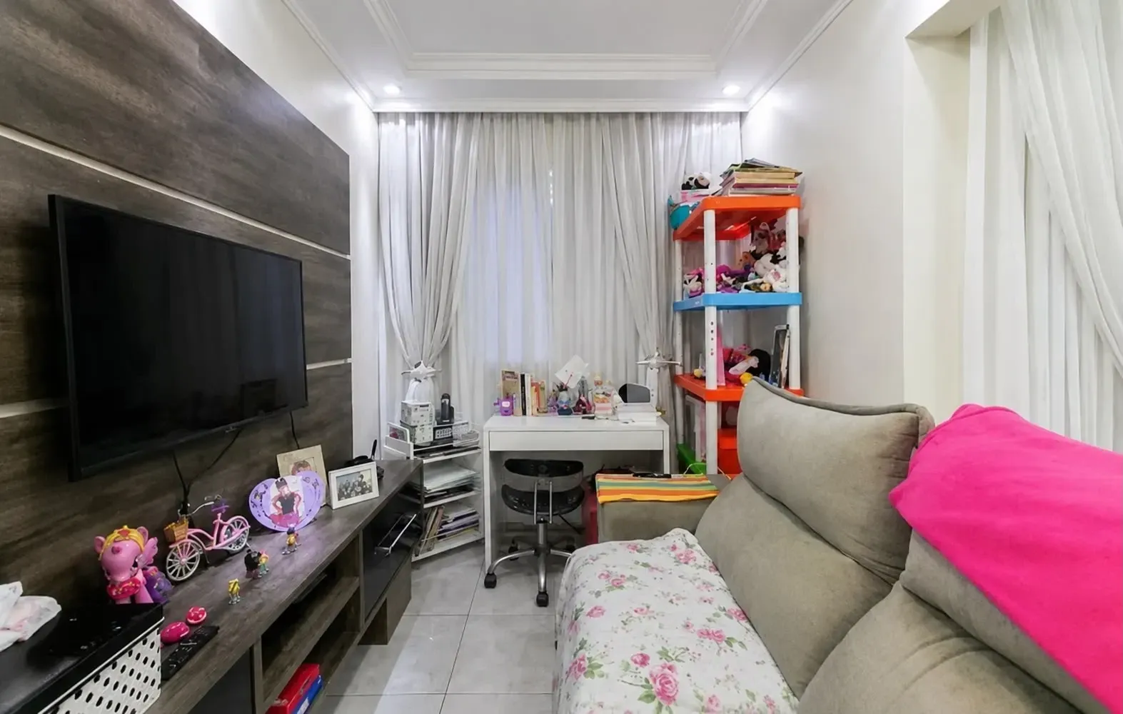 Imagem Descubra esse incrível apartamento à venda no bairro Maranhão, em São Paulo. Com uma área priva...