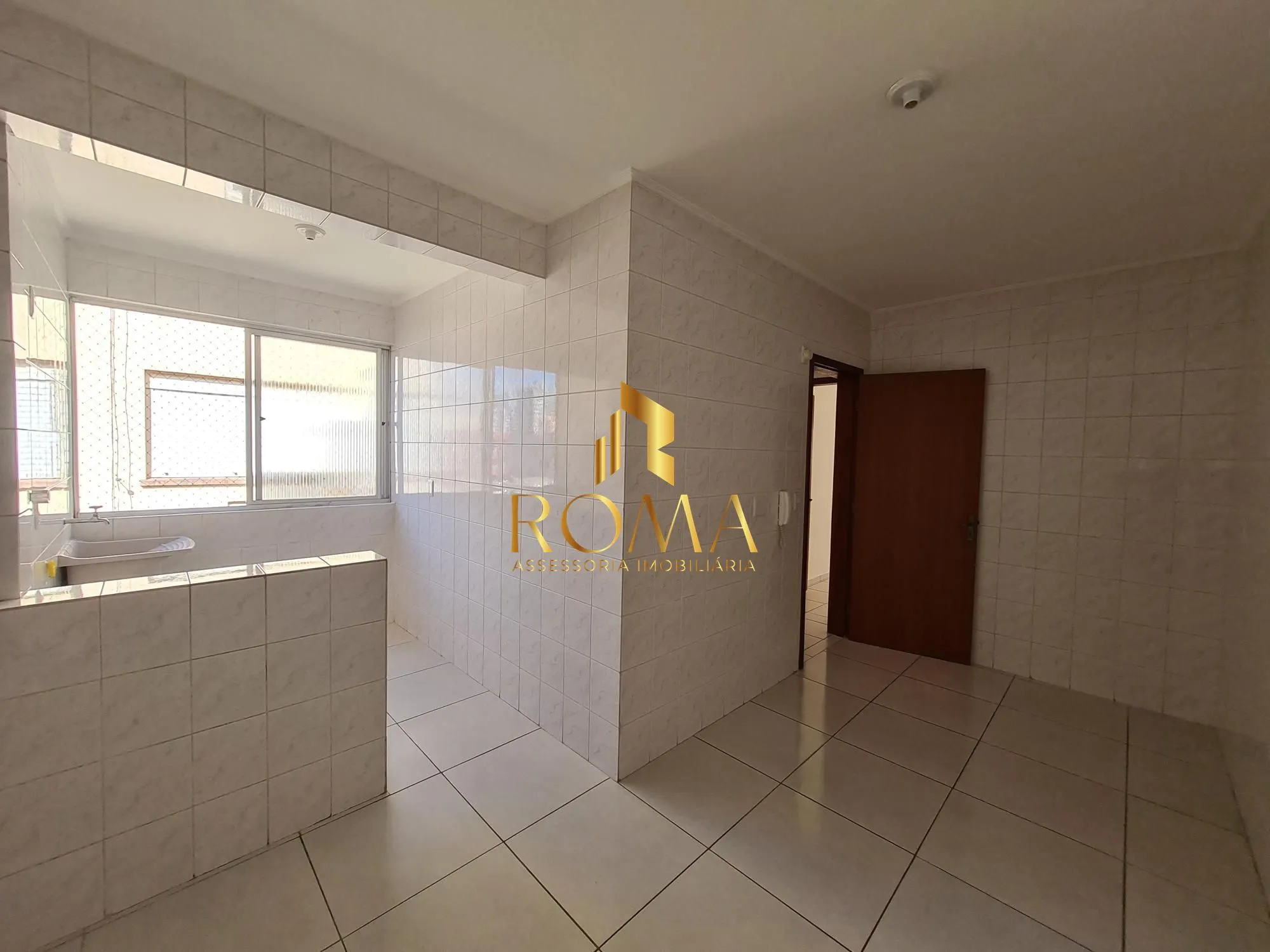 Imagem CENTRAL PERTO DA PARADA PARA A UFSM
