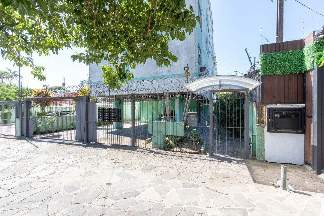 Imagem Cobertura para Venda - 79.22m², 2 dormitórios, sendo 1 suites, 1 vaga - Camaquã