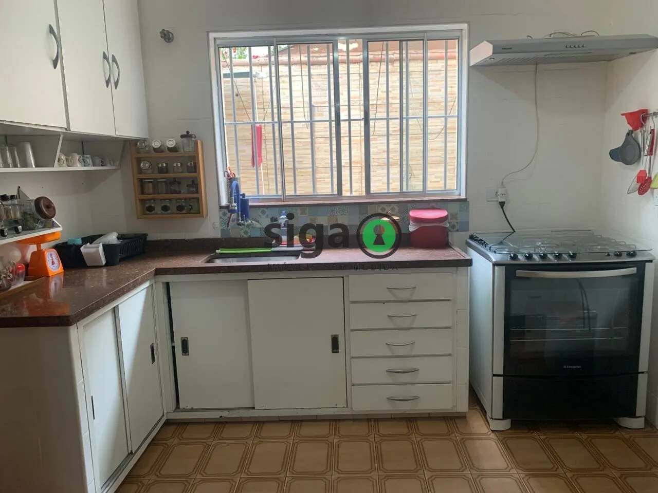 Imagem VENDE Casa Assobradada no Parque das Árvores (Região de Interlagos) 3 Dormitórios, Edícula e 4 Vagas