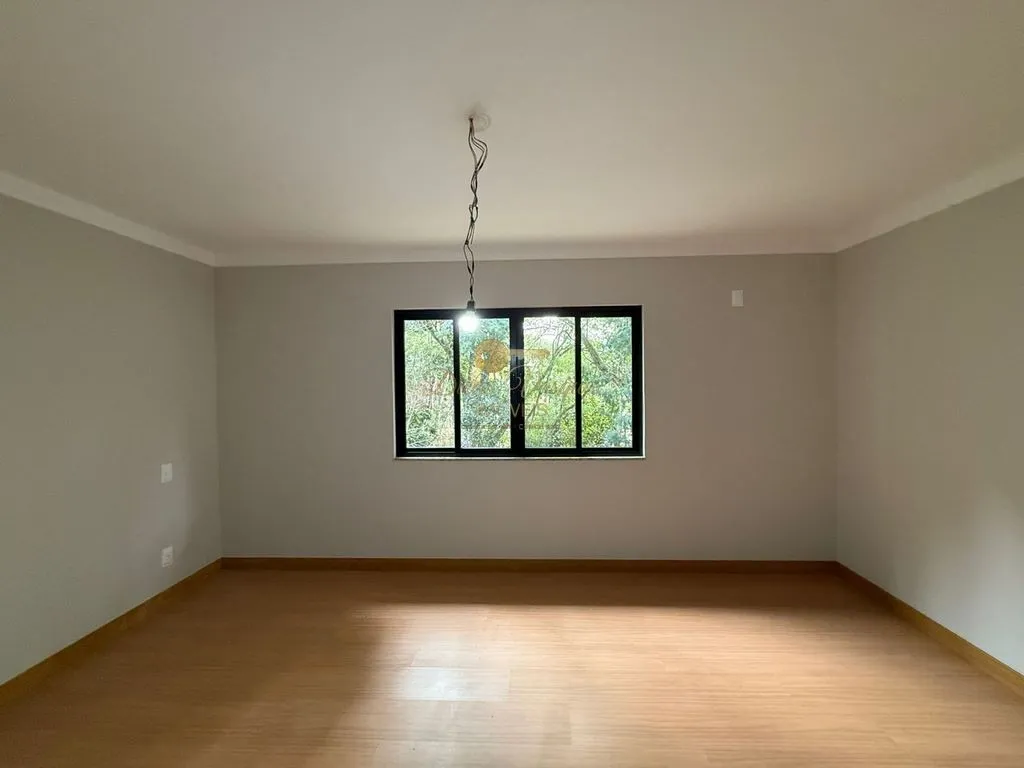 Imagem Casa em Condomínio para Venda em Teresópolis / no bairro Albuquerque