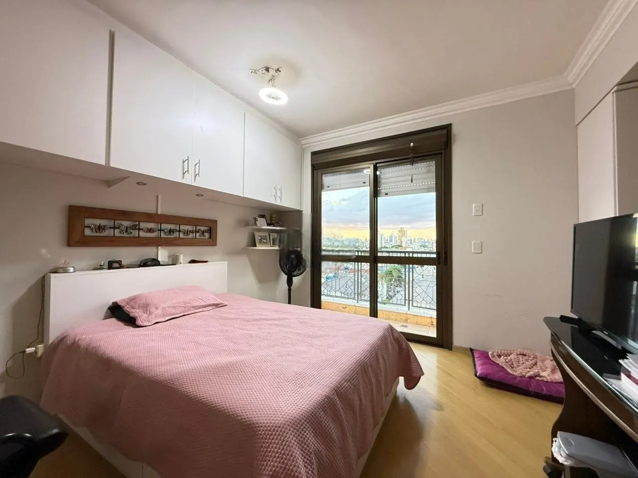 Imagem Apartamento Impecável com Vista Panorâmica, 2 Suítes e Living Ampliado