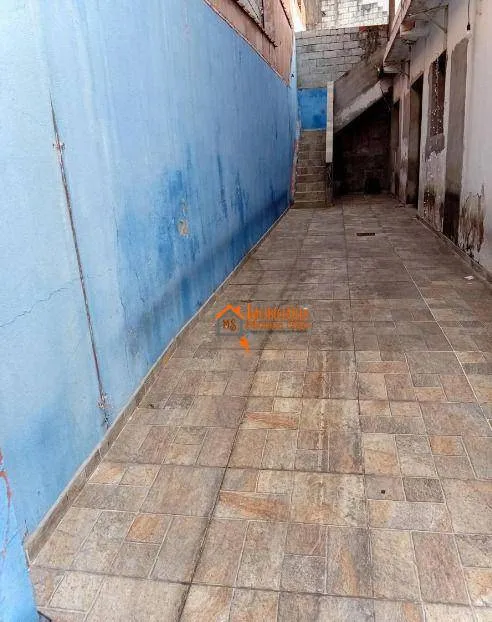 Imagem Sobrado com 3 dormitórios à venda, 240 m² por R$ 750.000,00 - Jardim São Manoel - Guarulhos/SP