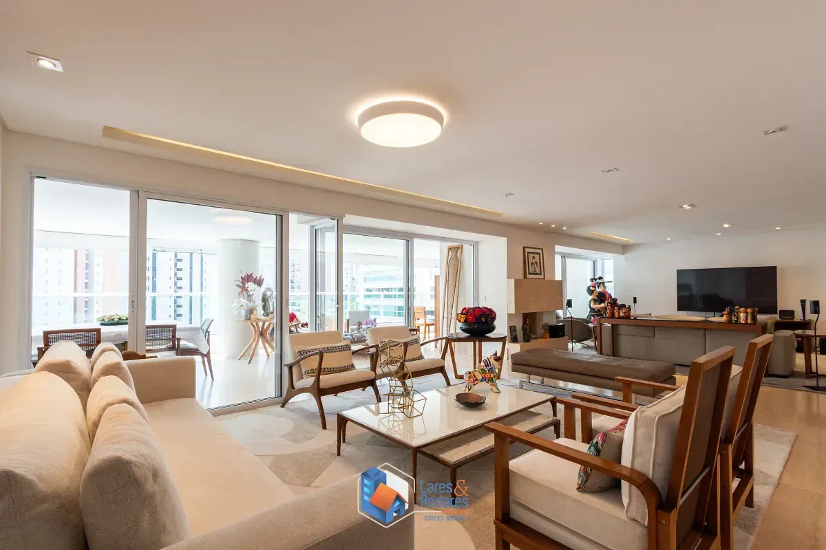 Imagem Apartamento para venda em Moema com 4 quartos, sendo 4 suítes, 335m²