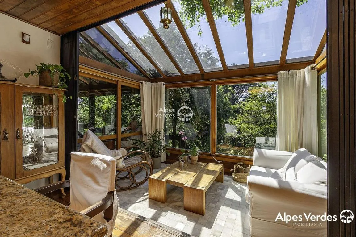 Imagem Casa à venda em Canela, Vila Suica, com 4 quartos, 357m2