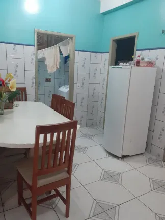 Imagem Casa com 4 Quartos à Venda, 216 m² em Curió-Utinga - Belém