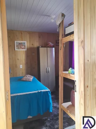 Foto do imóvel Duas casas para venda no mesmo pátio em Passo de Torres SC em rua lisboa