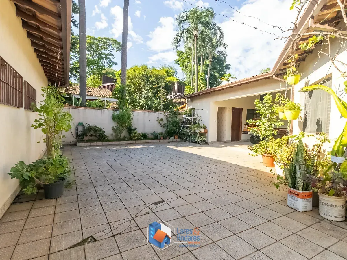 Imagem Casa para venda e locação em Alto de Pinheiros com 3 quartos, sendo 3 suítes, 245m²