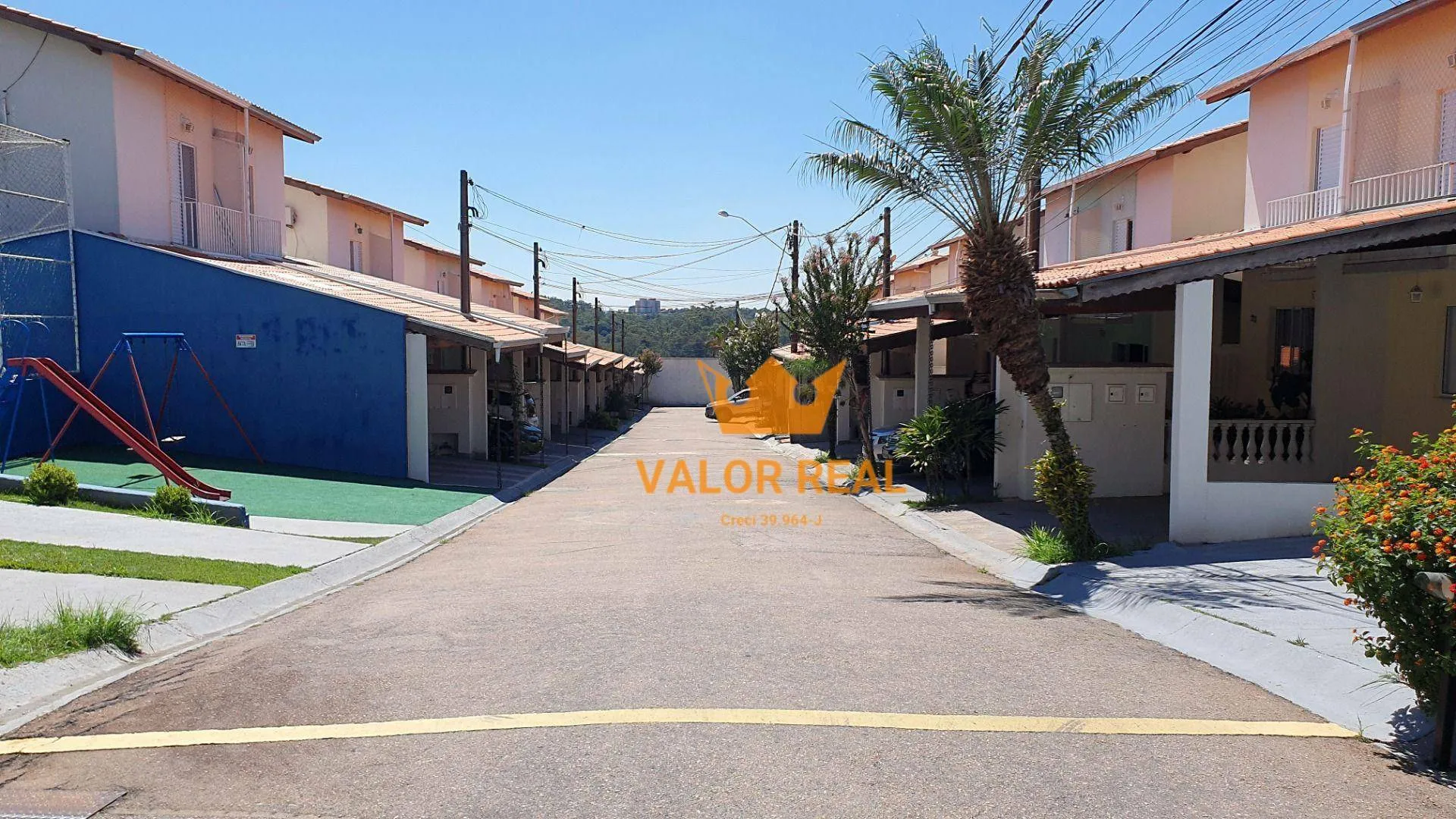 Imagem Sobrado em Condomínio Fechado | 105m² | 3 Dormitórios | Lazer Completo | R$ 665 Mil
