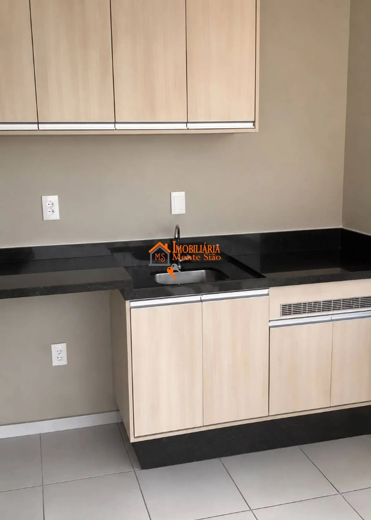Imagem Apartamento com 2 dormitórios para alugar, 56 m² - Jardim Flor da Montanha - Guarulhos/SP