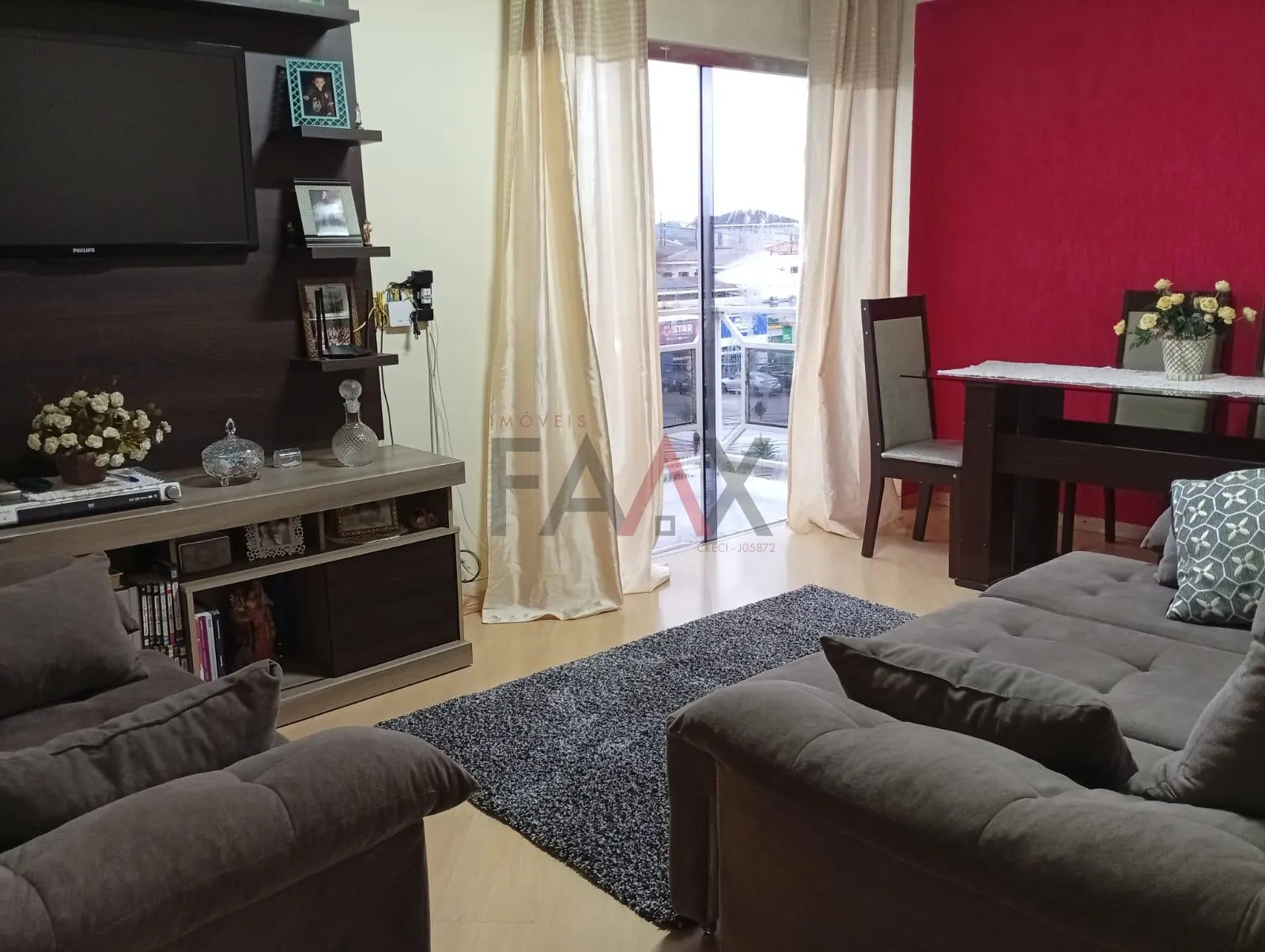 Imagem Apartamento à Venda no Bonsucesso com 2 Quartos e Garagem Coberta