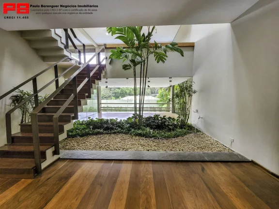 Imagem Casa em rua fechada 900m² 5 suítes - Morumbi