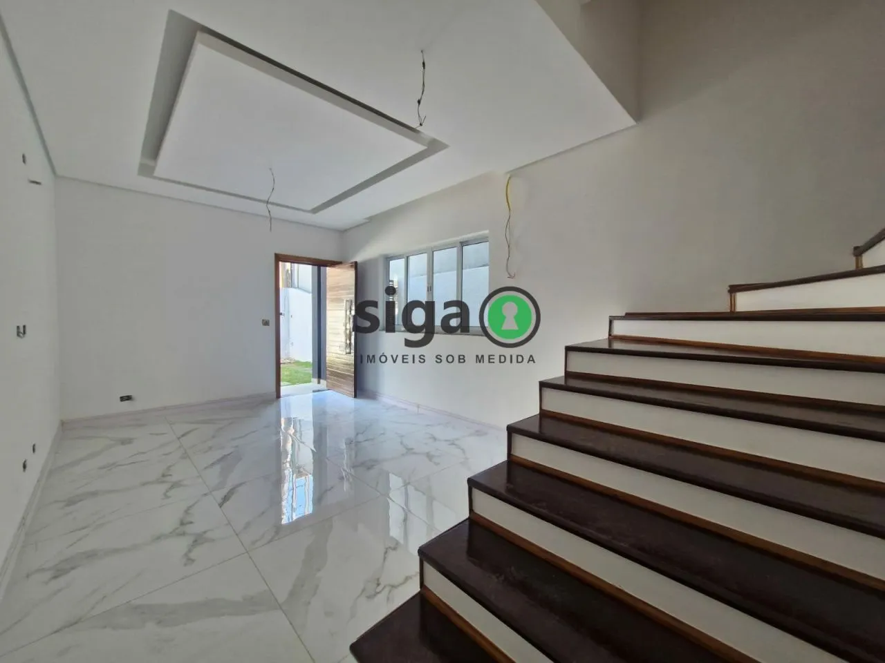 Imagem Casa Nova com 103 metros 3 dormitórios , 2 vagas em Condomínio no Taboão da Serra