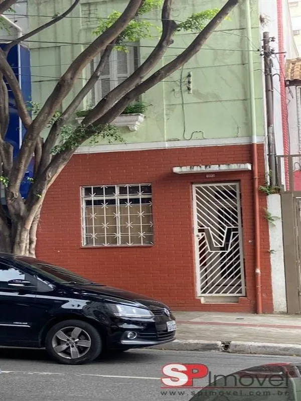 Imagem Sobrado à venda em Pinheiros, São Paulo-SP: 3 quartos, 2 banheiros, 90m² de área!