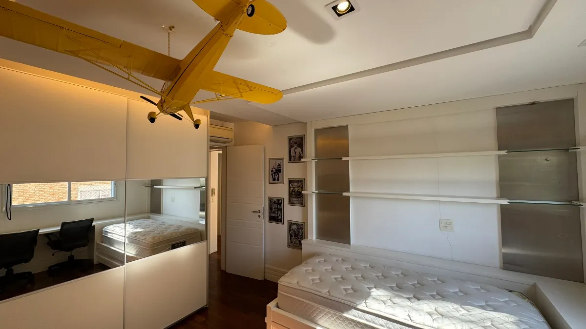 Imagem Apartamento para locação em Chácara Santo Antônio (Zona Sul) com 4 quartos, sendo 4 suítes, 242m2