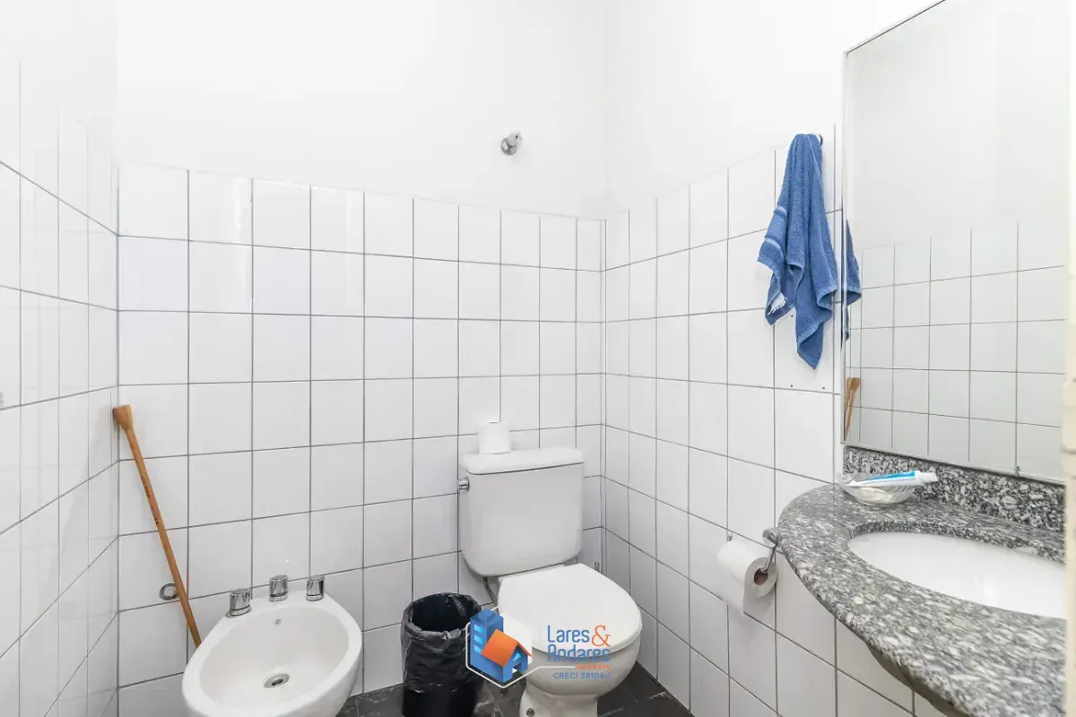 Imagem Casa comercial para venda em Água Branca, 436m²