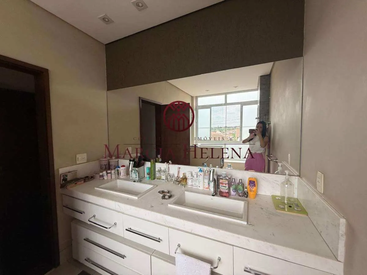 Imagem Casa de condomínio à venda em Campinas, Jardim Santana, com 4 quartos, 538m2