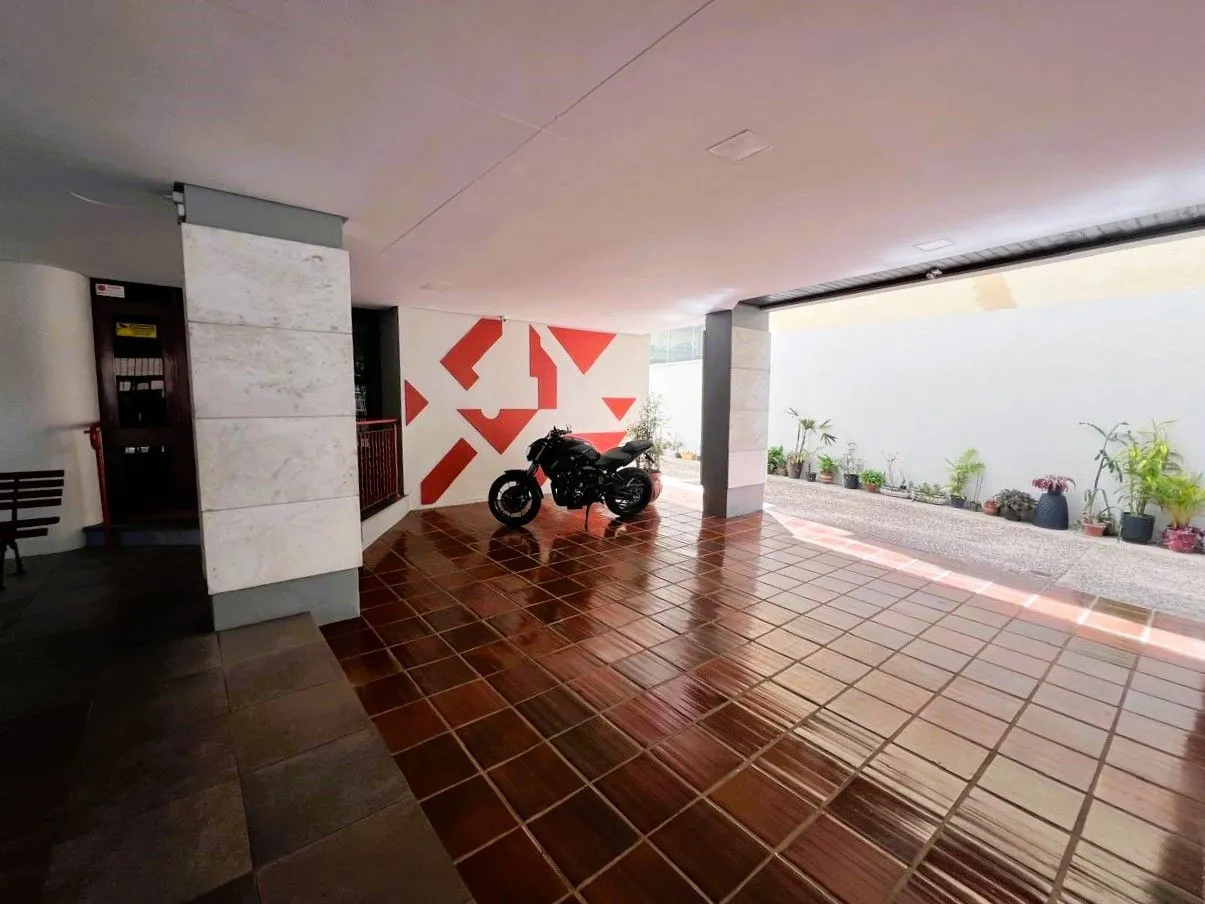 Imagem Cobertura 1 dormitório semi mobiliada com piscina e vaga no Bom Fim