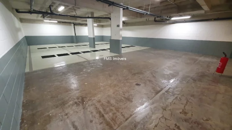 Imagem Loja comercial para locação em São Paulo-SP, Campo Belo: 4 banheiros, 5 vagas, 390m² de área!