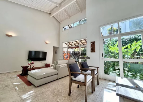 Imagem Sobrado com 5 suítes à venda, 264 m² por R$ 2.400.000 - Toque Toque Pequeno - São Sebastião/SP