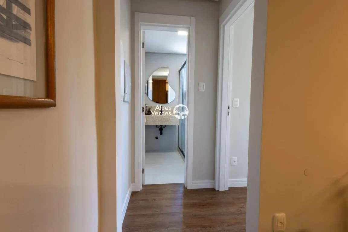 Imagem Vende-se Apartamento em Gramado, Floresta, com 1 quarto