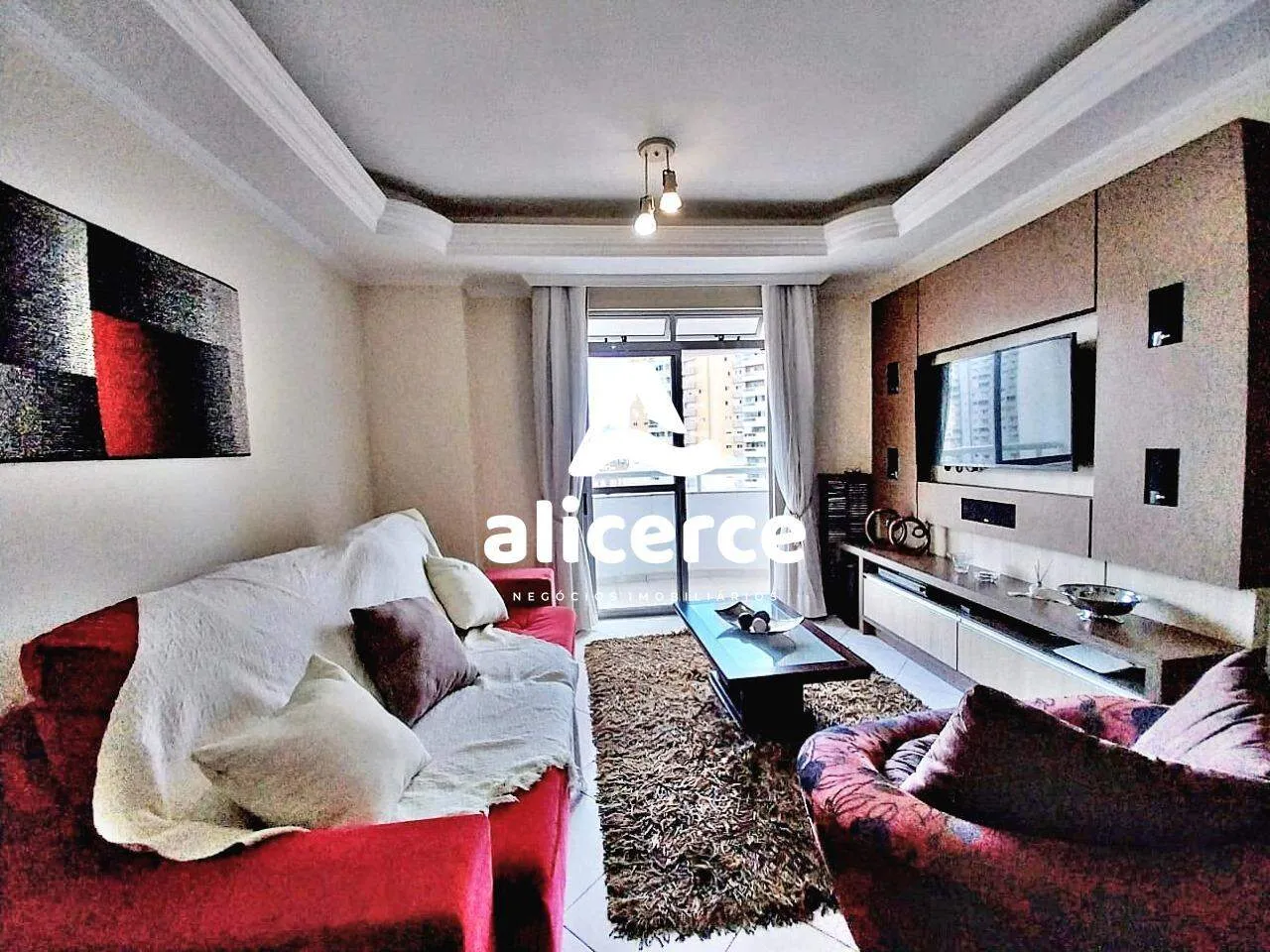Imagem Aconchegante apartamento com 3 dormitórios e móveis planejados - Campinas, São José/SC